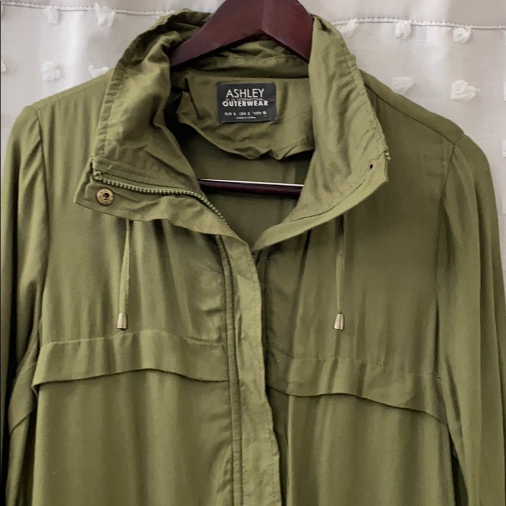 Jacket - Picture 2 of 3